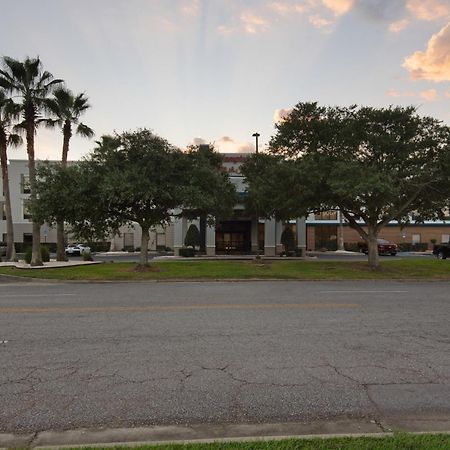 Hampton Inn & Suites Pensacola I-10 N At University Town Plaza Exterior foto